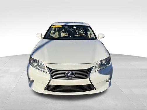 2013 Lexus ES 300h Base