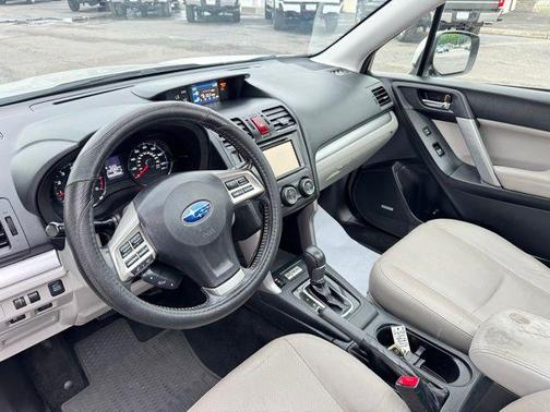 2015 Subaru Forester 2.5i Touring