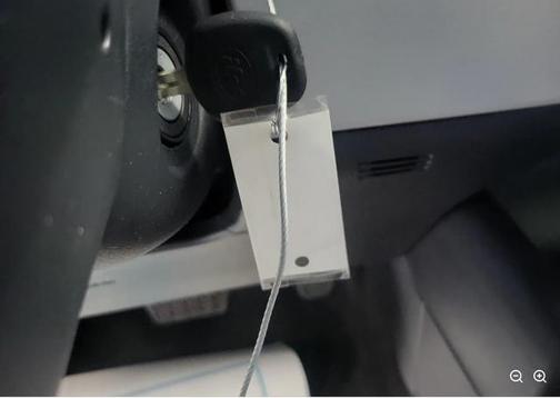 Ice Cap 2025 Toyota Corolla LE