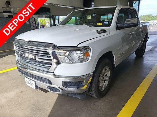 Bright White Clearcoat 2024 RAM 1500 Laramie