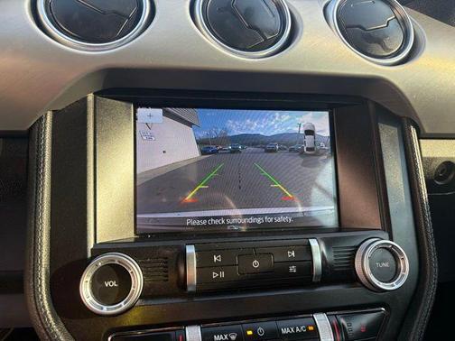 2022 Ford Mustang EcoBoost Premium