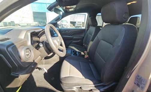 2024 Chevrolet Colorado WT