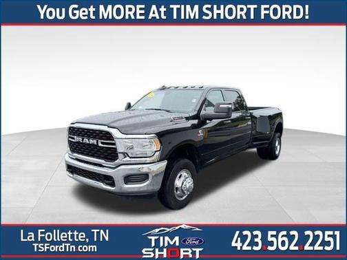 2024 RAM 3500 Tradesman Crew Cab 4x4 8' Box