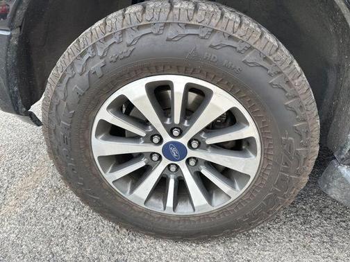 Shadow Black 2017 Ford Expedition EL XLT