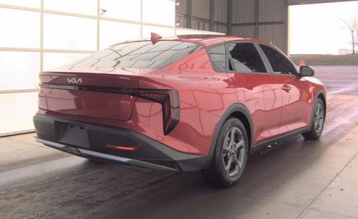 Currant Red 2025 Kia K4 LXS