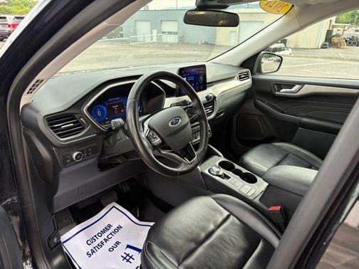 Agate Black Metallic 2021 Ford Escape SEL
