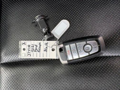 Agate Black Metallic 2021 Ford Escape SEL