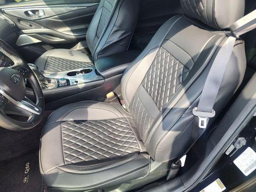 Black Obsidian 2020 INFINITI Q60 3.0T LUXE