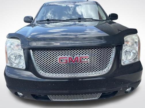 Onyx Black 2011 GMC Yukon Denali