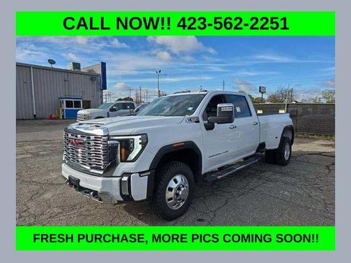 2025 GMC Sierra 3500 Denali