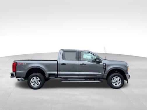 2025 Ford F-250 XLT
