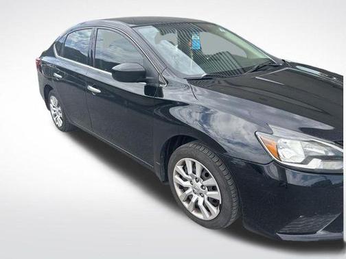 Super Black 2018 Nissan Sentra S