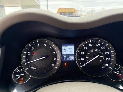 2012 INFINITI M37x Base