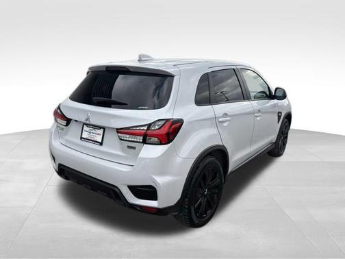 2023 Mitsubishi Outlander Sport 2.0 LE