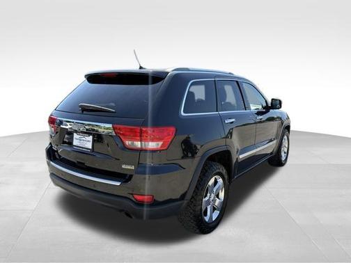 Brilliant Black Crystal Pearlcoat 2012 Jeep Grand Cherokee Limited
