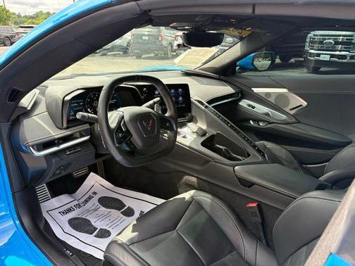 Rapid Blue 2023 Chevrolet Corvette Stingray w/2LT
