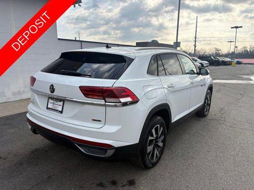 2021 Volkswagen Atlas Cross Sport 2.0T SE