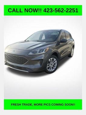 Magnetic Metallic 2020 Ford Escape SE