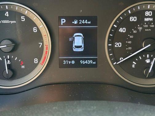 2021 Hyundai TUCSON SE