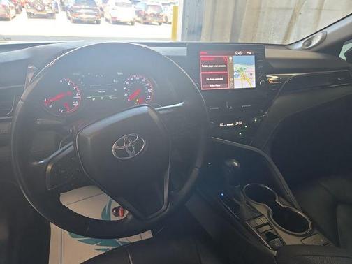 Pearl 2023 Toyota Camry XSE