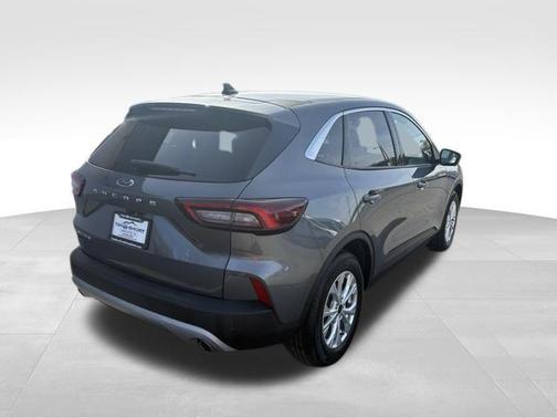 Carbonized Gray Metallic 2024 Ford Escape Active