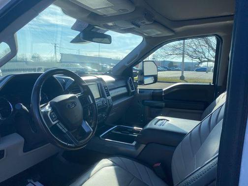 White Platinum Metallic Tri-Coat 2019 Ford F-450 Limited