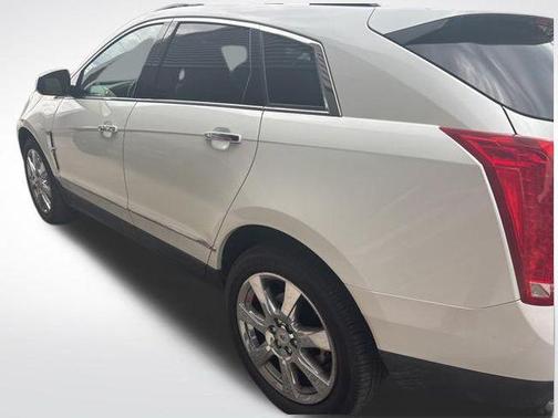 Platinum Ice Tricoat 2010 Cadillac SRX Premium Collection
