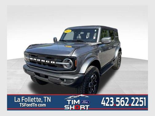 Carbonized Gray Metallic 2023 Ford Bronco Outer Banks