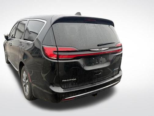 2023 Chrysler Pacifica Hybrid Limited