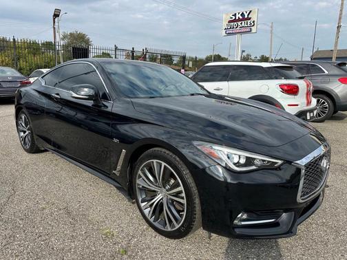 2018 INFINITI Q60 3.0t LUXE