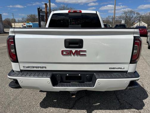 2017 GMC Sierra 1500 Denali