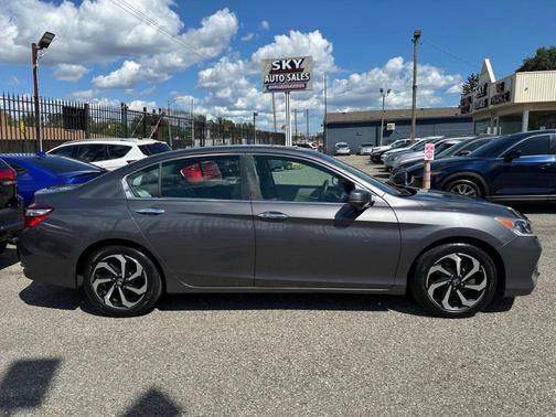 2017 Honda Accord EX