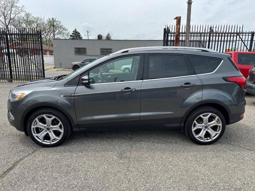 2019 Ford Escape Titanium