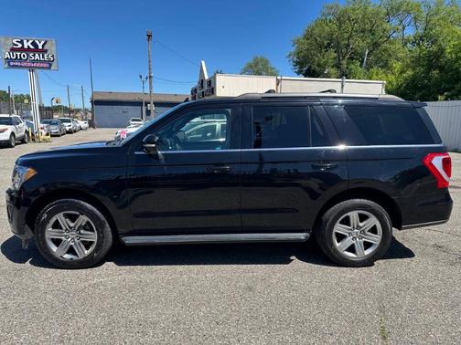 Black 2020 Ford Expedition XLT