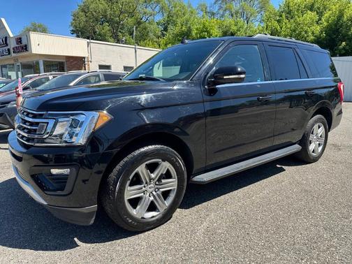 Black 2020 Ford Expedition XLT