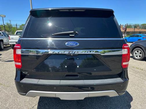 Black 2020 Ford Expedition XLT