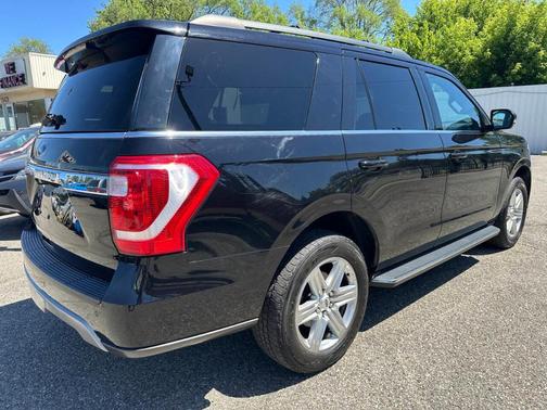 Black 2020 Ford Expedition XLT