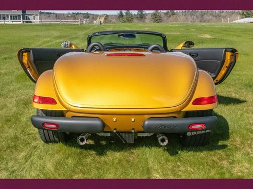 2002 Chrysler Prowler 
