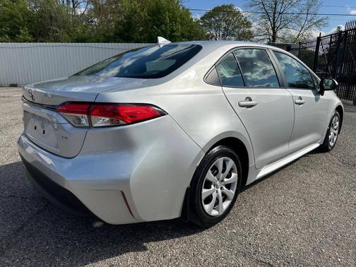 Silver 2023 Toyota Corolla LE