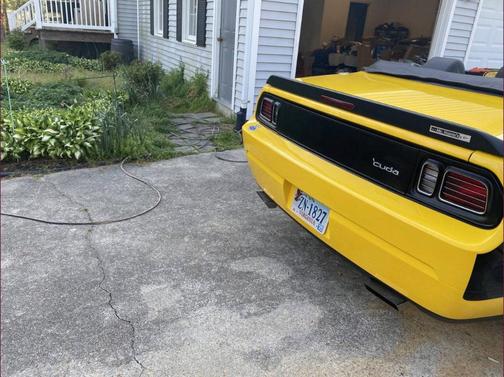 2010 Dodge Challenger SRT8