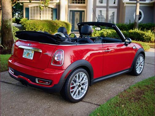 2011 MINI Cooper John Cooper Works