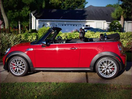 2011 MINI Cooper John Cooper Works