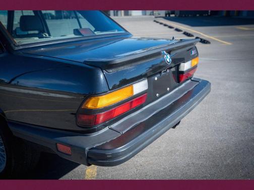 1988 BMW M5 