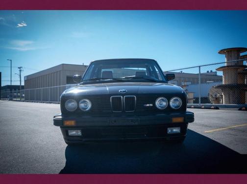 1988 BMW M5 