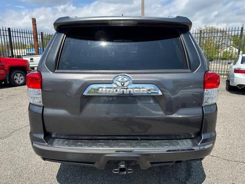 2011 Toyota 4Runner SR5