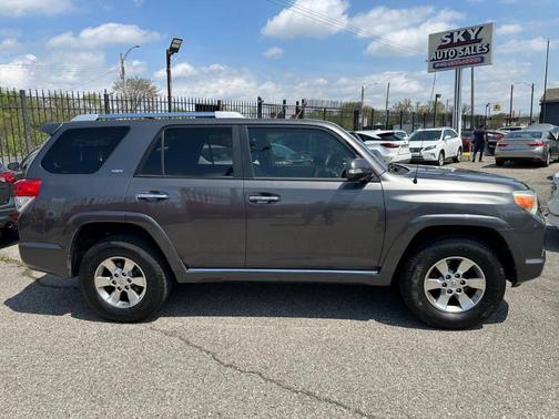 2011 Toyota 4Runner SR5