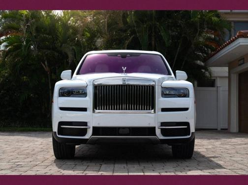 2023 Rolls-Royce Cullinan Base