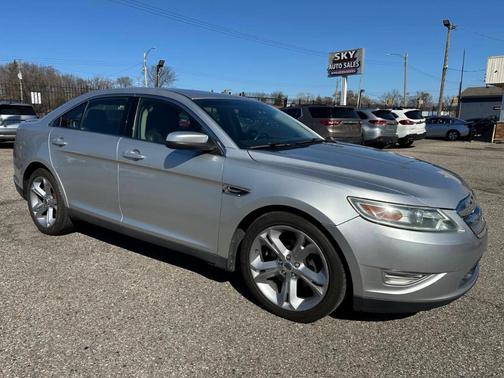 2010 Ford Taurus SHO