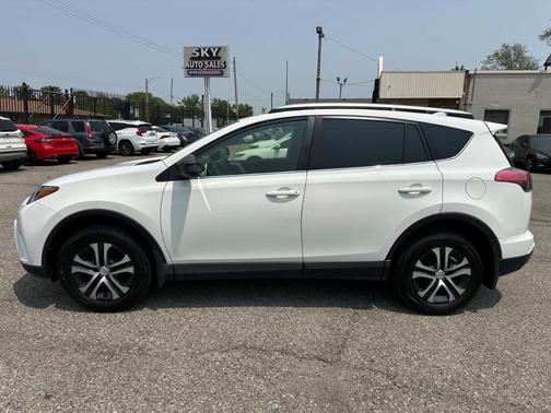 2016 Toyota RAV4 LE