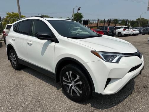 2016 Toyota RAV4 LE